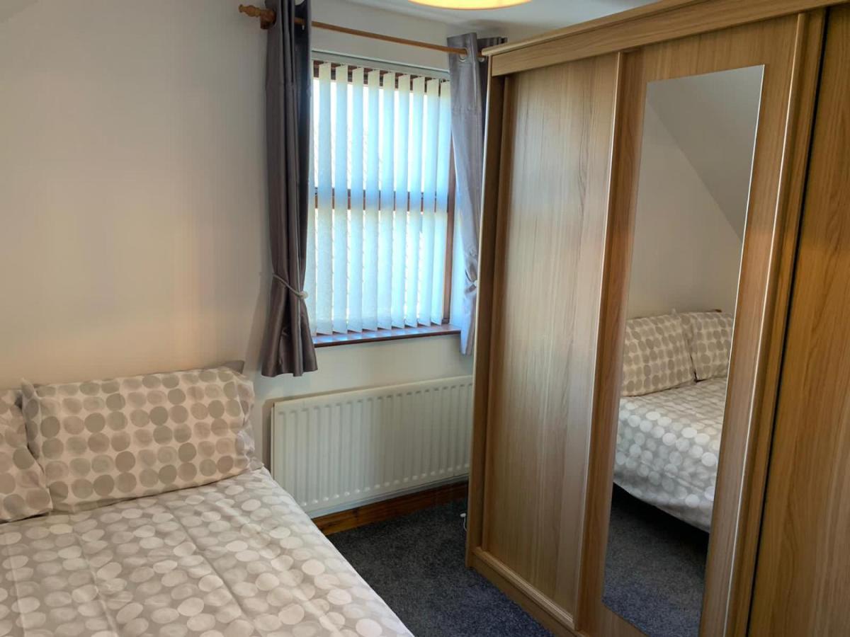 Holiday Home In Ballycastle - Fainne Na Cairde 外观 照片