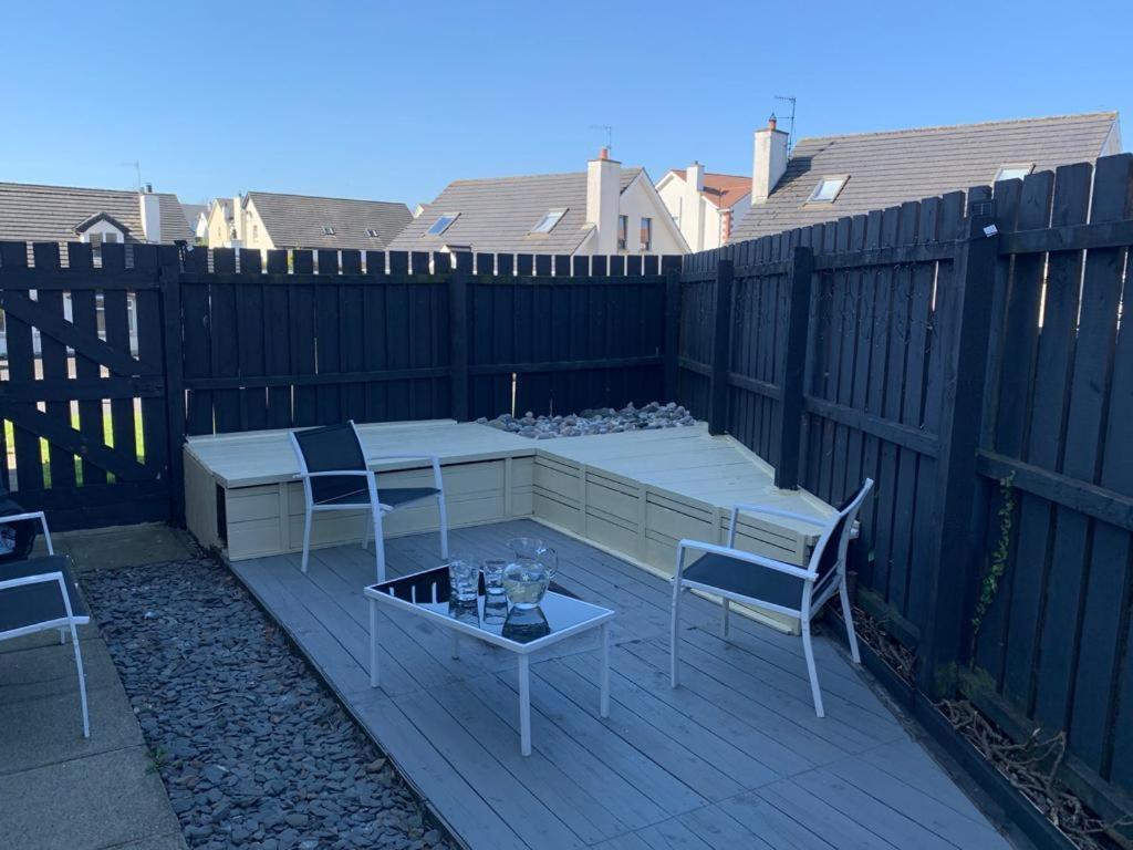 Holiday Home In Ballycastle - Fainne Na Cairde 外观 照片