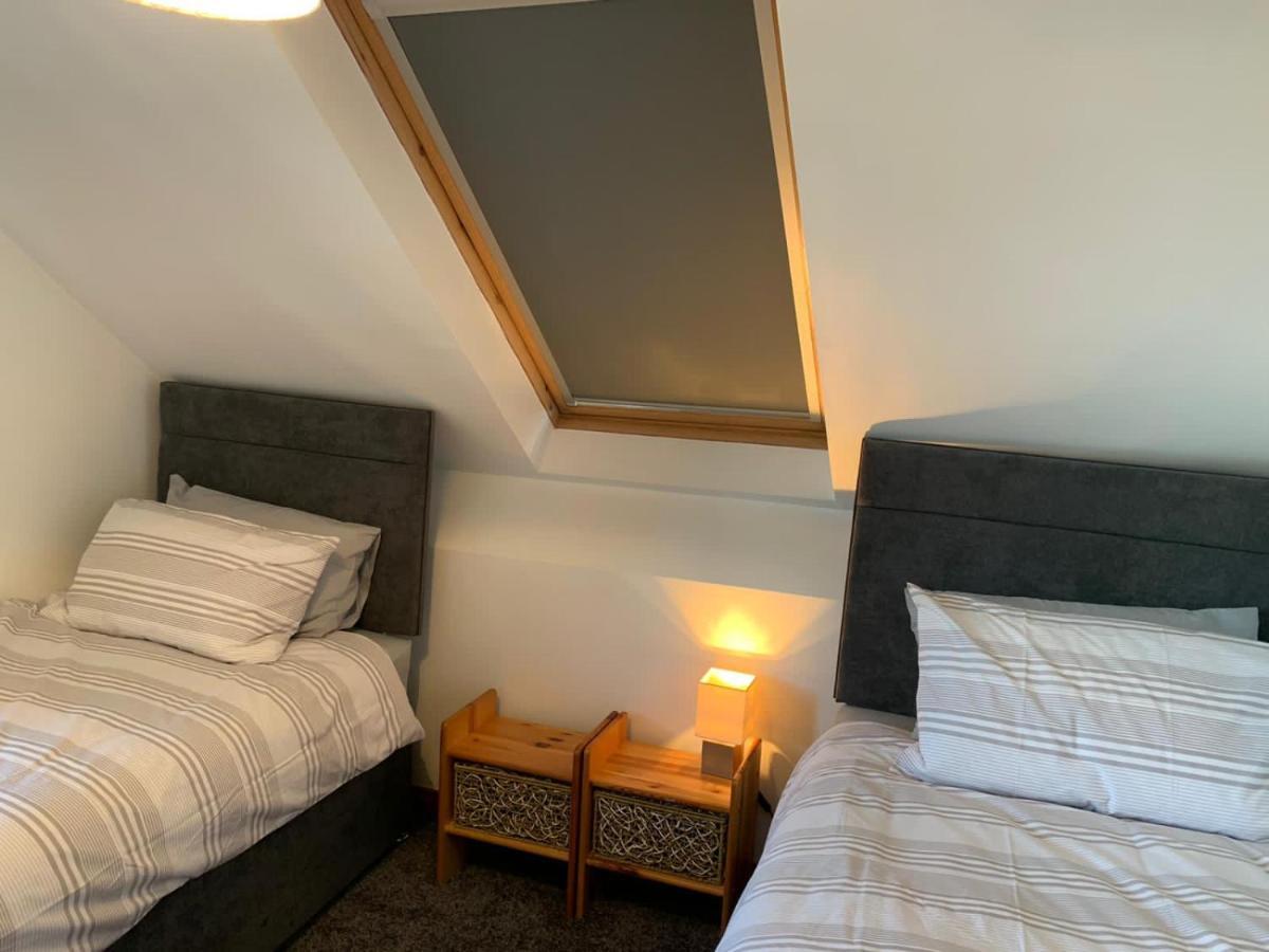 Holiday Home In Ballycastle - Fainne Na Cairde 外观 照片