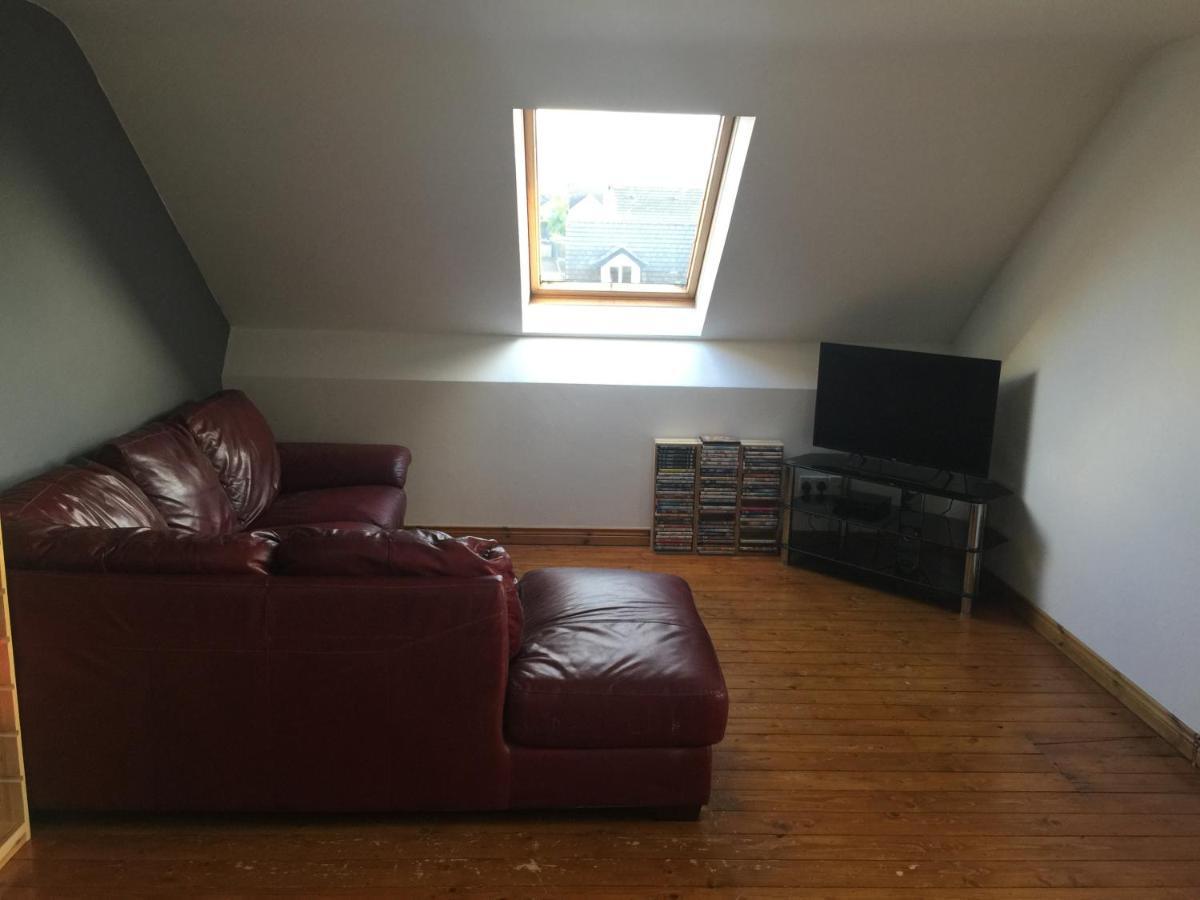 Holiday Home In Ballycastle - Fainne Na Cairde 外观 照片