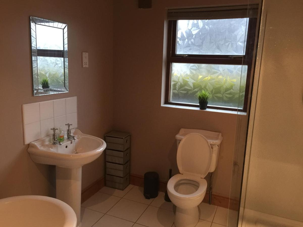 Holiday Home In Ballycastle - Fainne Na Cairde 外观 照片
