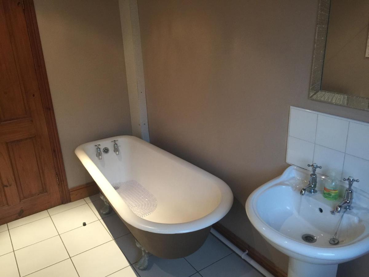 Holiday Home In Ballycastle - Fainne Na Cairde 外观 照片