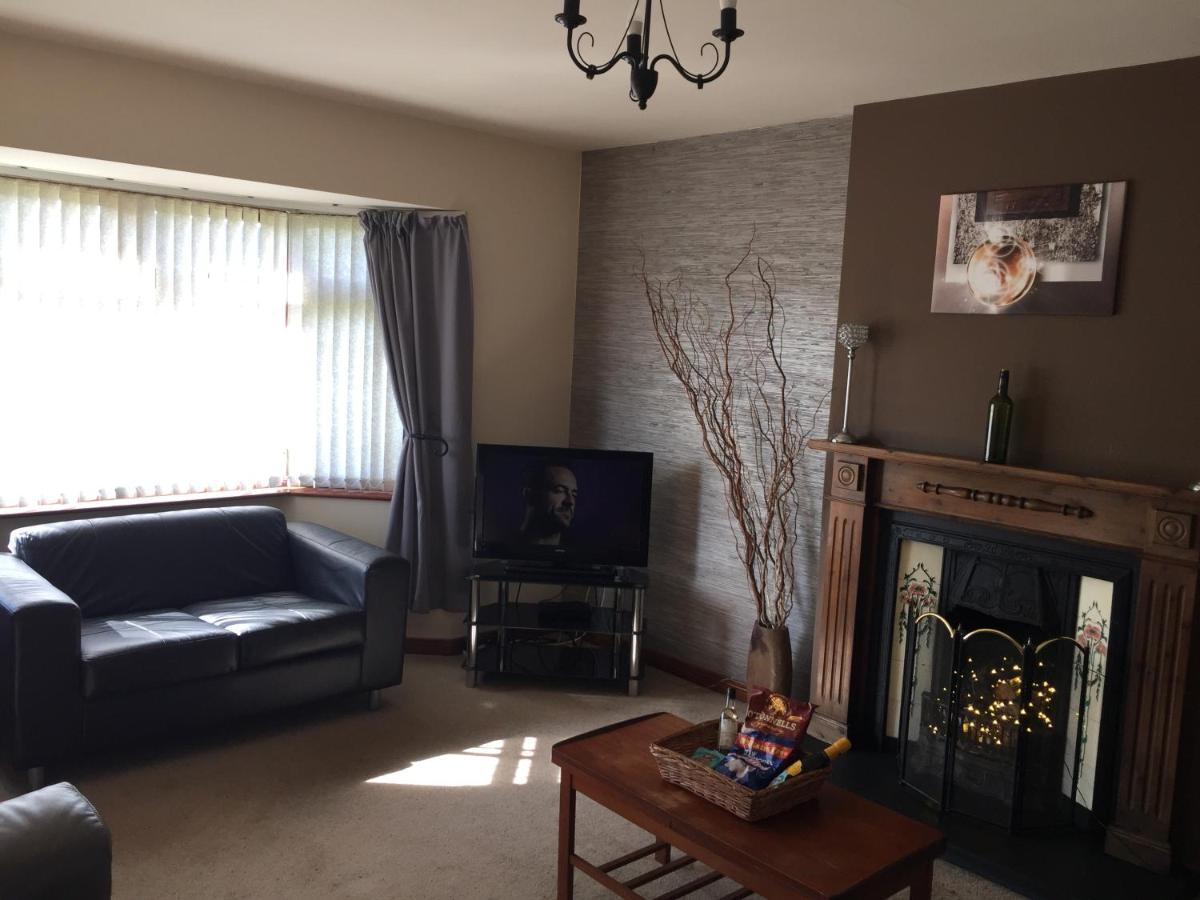 Holiday Home In Ballycastle - Fainne Na Cairde 外观 照片