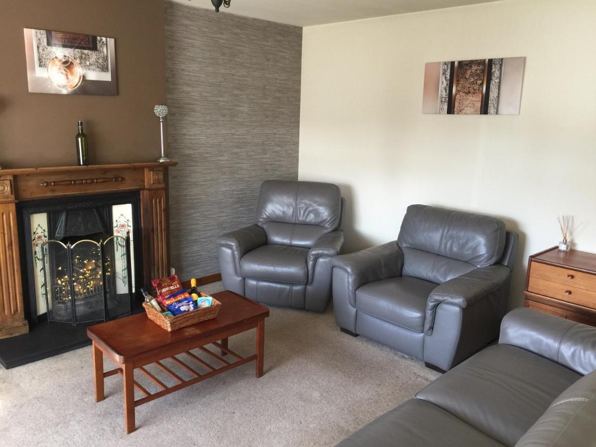 Holiday Home In Ballycastle - Fainne Na Cairde 外观 照片